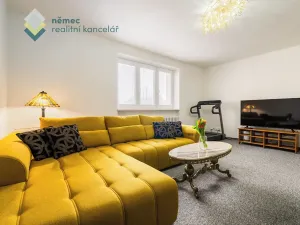 Prodej bytu 3+1, Praha - Kbely, Martinická, 79 m2