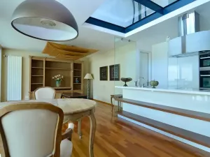 Prodej bytu 6+kk a větší, Praha - Karlín, Šaldova, 194 m2