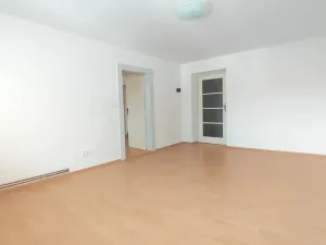 Pronájem bytu 2+kk, Hradec Králové, Letců, 48 m2