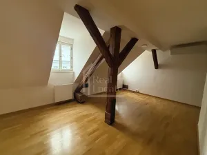 Pronájem bytu 2+kk, Praha - Karlín, Sokolovská, 89 m2