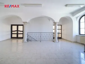 Prodej obchodního prostoru, Králíky, 5. května, 519 m2