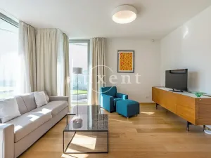 Pronájem bytu 2+kk, Praha, Holečkova, 71 m2