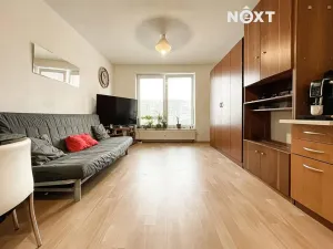 Pronájem bytu 1+kk, Brno, Zderadova, 37 m2