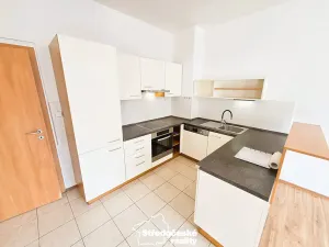 Pronájem bytu 2+kk, Praha - Holešovice, V zákoutí, 42 m2