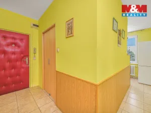 Prodej bytu 3+1, Pardubice - Studánka, Lidmily Malé, 57 m2