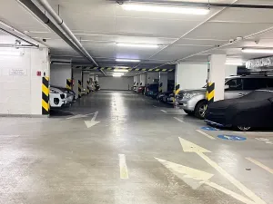 Pronájem bytu 2+kk, Praha - Vokovice, Irská, 60 m2