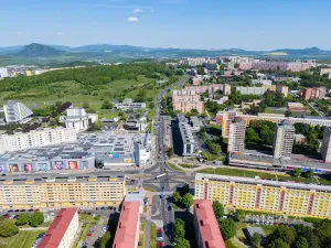 Pronájem komerční nemovitosti, Most, Františka Halase, 90 m2