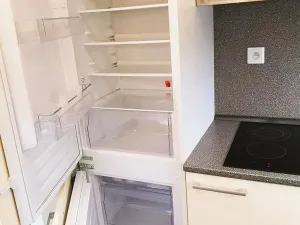 Pronájem bytu 2+1, Praha - Řepy, Makovského, 41 m2