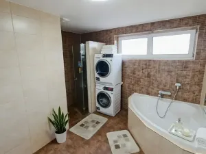 Prodej rodinného domu, Zajíčkov, 185 m2