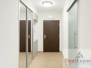 Pronájem bytu 2+kk, Praha - Záběhlice, Choceradská, 57 m2