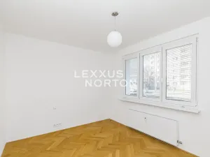 Pronájem bytu 3+kk, Praha - Břevnov, Na Petřinách, 71 m2