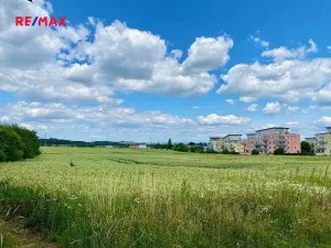 Prodej pole, Praha, 2739 m2