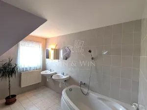 Prodej rodinného domu, Babice, Okružní, 141 m2