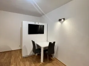 Pronájem bytu 1+kk, Ostrava - Poruba, Španielova, 31 m2