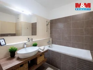 Pronájem bytu 2+kk, Ostrava, Jantarová, 56 m2