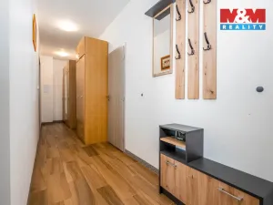 Prodej bytu 3+kk, Milovice - Mladá, Višňová, 65 m2