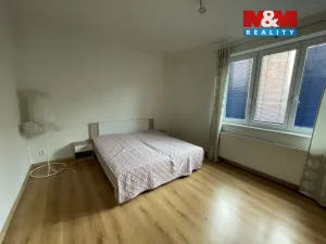 Pronájem bytu 3+kk, Praha - Smíchov, Vrázova, 88 m2