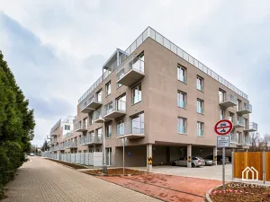 Prodej bytu 5+kk, Praha - Hostavice, Pasecká, 119 m2