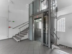 Prodej bytu 2+kk, Praha - Libeň, Českomoravská, 60 m2