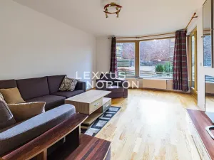 Pronájem bytu 2+kk, Praha - Žižkov, Jeseniova, 62 m2