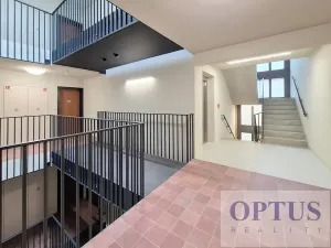 Pronájem bytu 2+kk, Praha - Smíchov, Albrightové, 44 m2