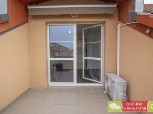 Pronájem bytu 2+kk, Přezletice, Pod Zahrady, 66 m2