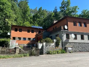 Prodej restaurace, Tábor, Lužnické údolí, 694 m2