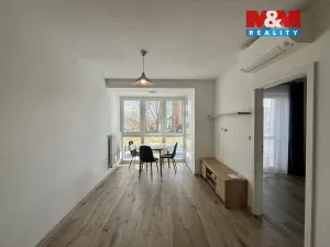 Pronájem bytu 2+kk, Hradec Králové, K Meteoru, 50 m2