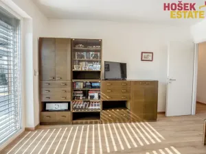 Prodej rodinného domu, Pohořelice, U Větrolamu, 160 m2