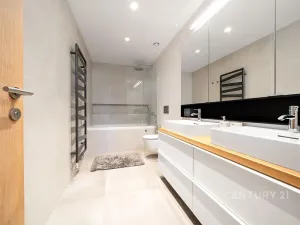 Prodej vícegeneračního domu, Praha - Malešice, Dubského, 321 m2