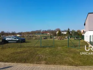 Prodej pozemku, Holubice, 703 m2