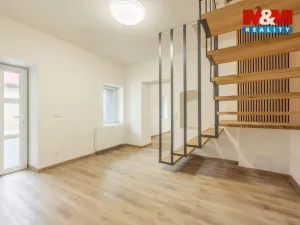 Prodej rodinného domu, Klobuky - Páleček, 179 m2