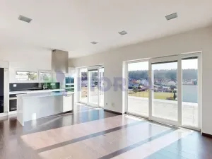 Prodej bytu 4+kk, Plzeň, V Hájku, 173 m2