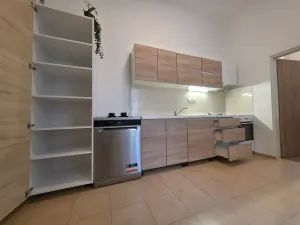 Pronájem bytu 1+1, Brno, Kabátníkova, 40 m2