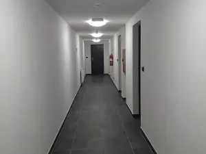 Pronájem bytu 1+kk, Praha, Pod altánem, 31 m2