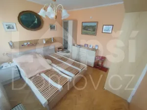 Prodej bytu 3+1, Jeseník, U Kasáren, 65 m2