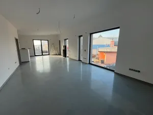 Prodej výrobních prostor, Brno, Tuřanka, 379 m2