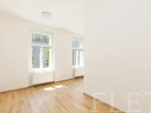 Pronájem bytu 1+kk, Praha - Libeň, Františka Kadlece, 34 m2