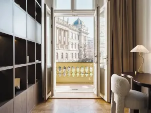 Pronájem bytu 5+kk, Praha - Nové Město, Mezibranská, 175 m2