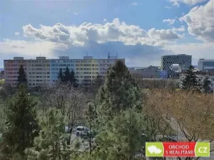 Pronájem bytu 2+kk, Praha, Pujmanové, 40 m2