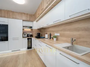 Prodej bytu 3+kk, Slaný, Lázeňská, 76 m2