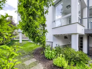 Prodej ubytování, Křižanov, Benešovo náměstí, 530 m2