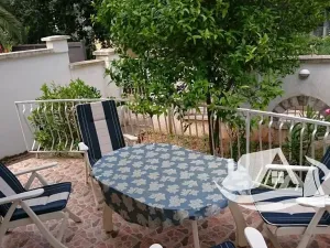 Prodej rodinného domu, Kunje, Černá Hora, Утјеха, 160 m2