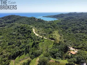 Prodej pozemku, Coxen Hole, Roatán, Honduras, 350 m2