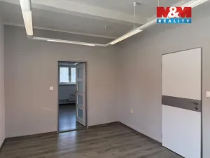 Pronájem kanceláře, Havířov - Město, Mickiewiczova, 70 m2