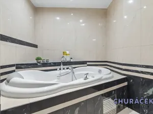 Pronájem bytu 3+kk, Praha - Kunratice, Merhoutova, 114 m2