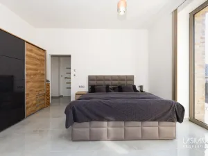 Pronájem bytu 3+kk, Horoušany - Horoušánky, Hlavní, 129 m2