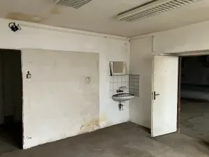 Pronájem skladu, Buštěhrad, 925 m2