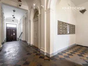 Prodej bytu 3+kk, Praha - Karlín, U nádražní lávky, 101 m2