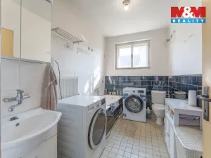 Prodej rodinného domu, Uhlířské Janovice, Fügnerova, 285 m2